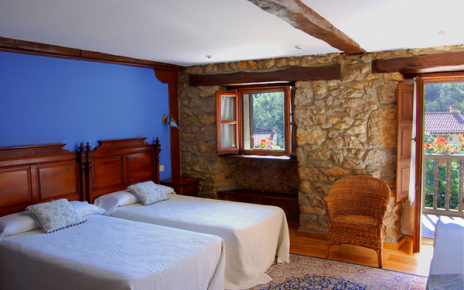 Habitación 2 tiene acceso al balcón corredor